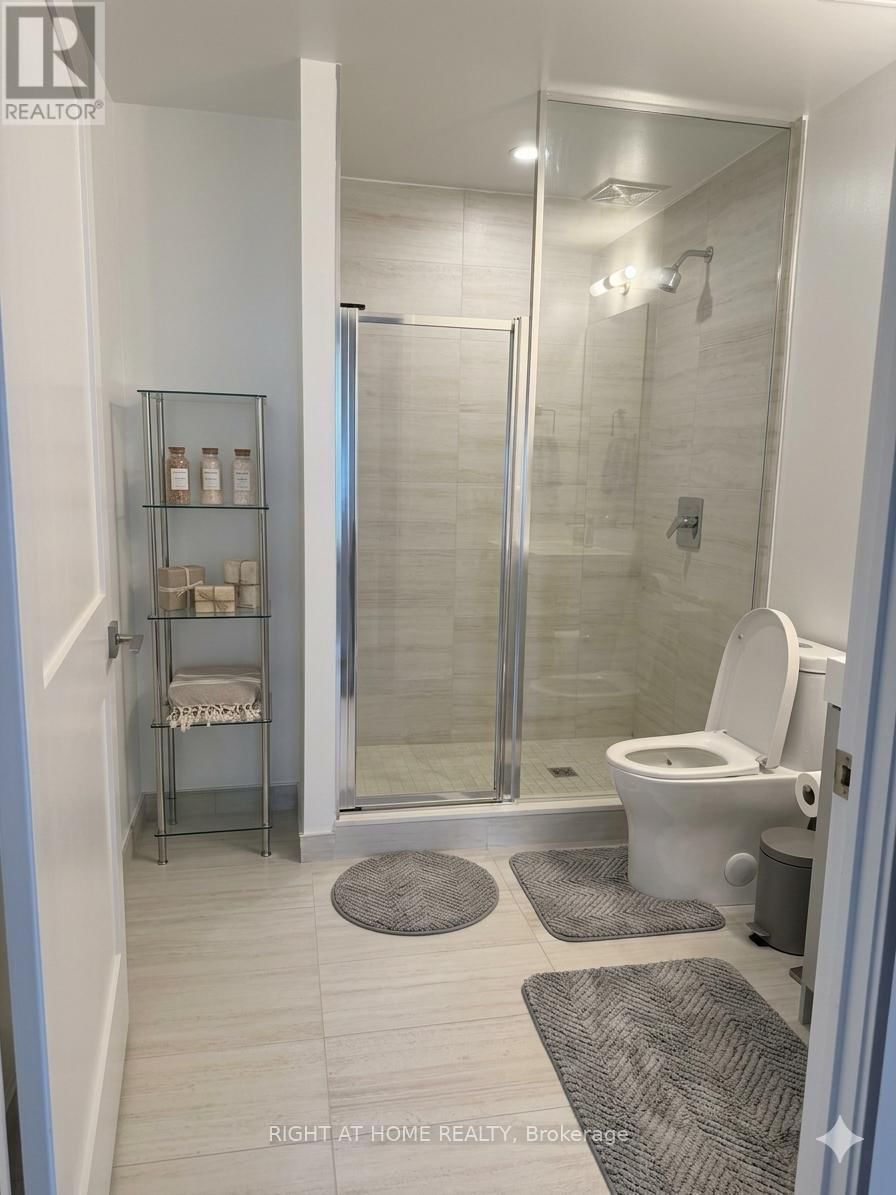 410 - 474 CALDARI ROAD Image 18