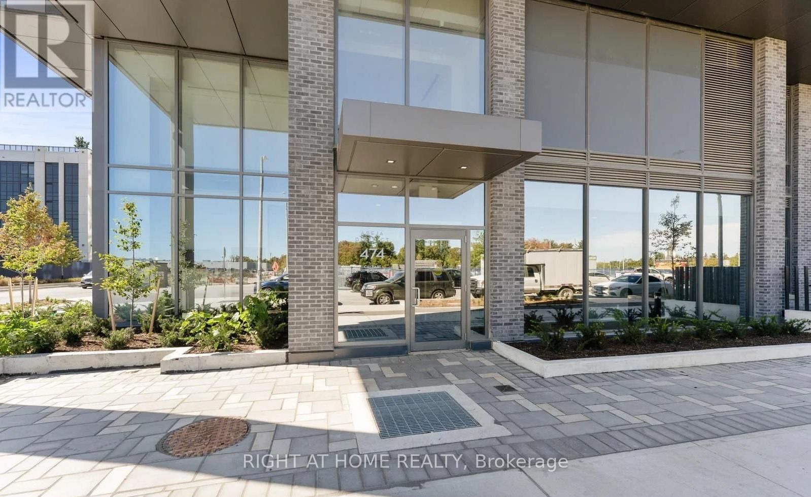 410 - 474 CALDARI ROAD Image 2