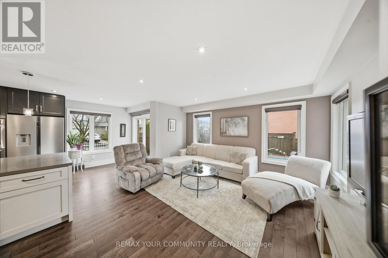 68 GOYO GATE Image 18