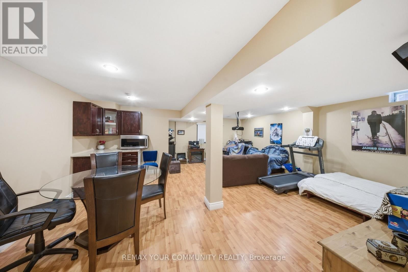 68 GOYO GATE Image 28