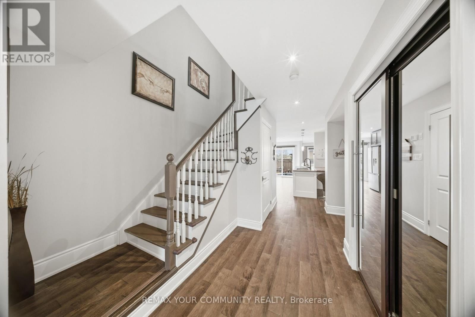 68 GOYO GATE Image 5