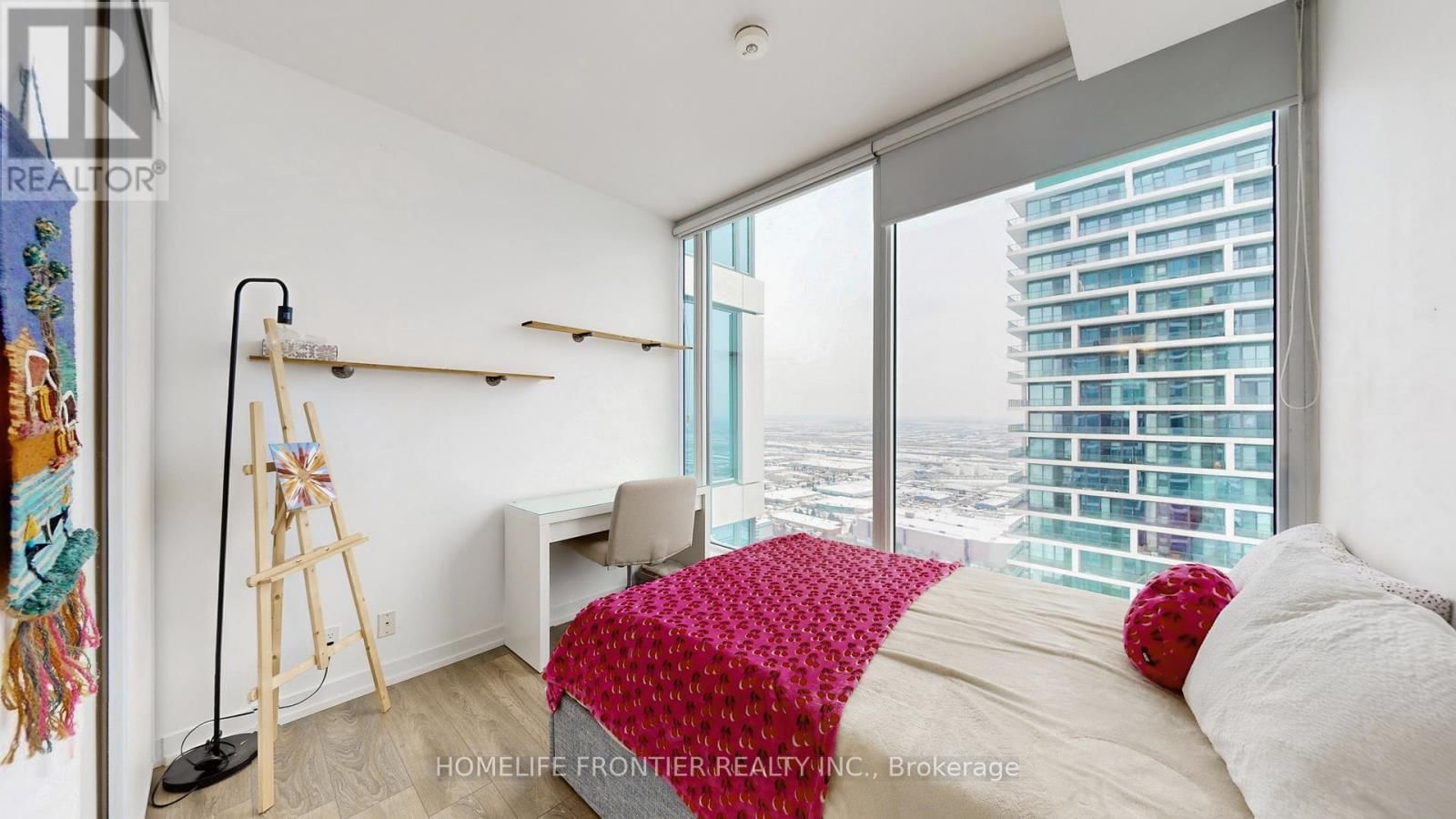 5503 - 898 PORTAGE PARKWAY Image 12