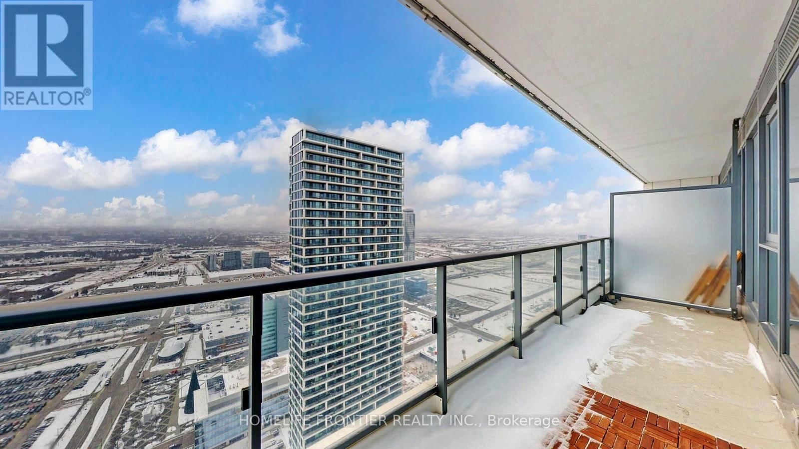 5503 - 898 PORTAGE PARKWAY Image 15