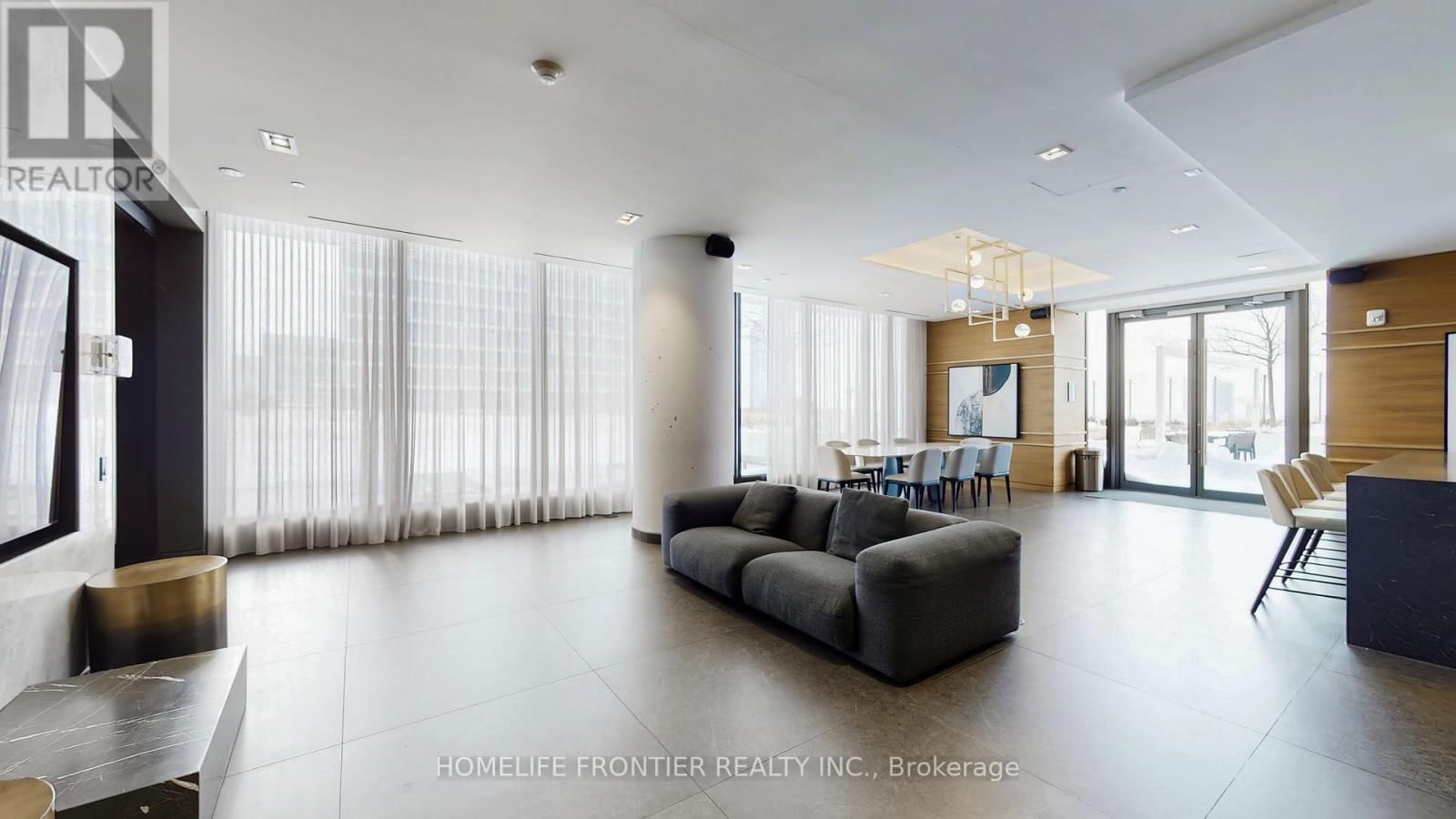 5503 - 898 PORTAGE PARKWAY Image 7