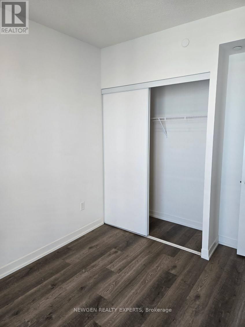 5002 - 195 COMMERCE STREET Image 7