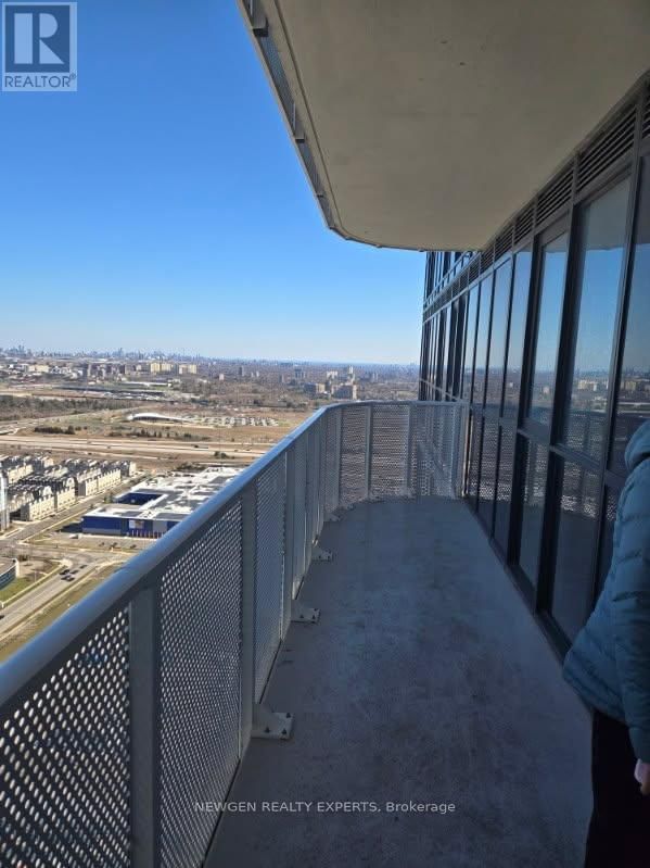 5002 - 195 COMMERCE STREET Image 8