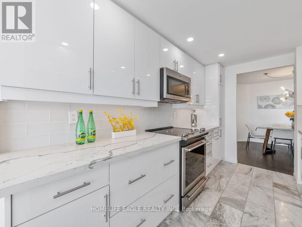 1709 - 7250 YONGE STREET Image 7