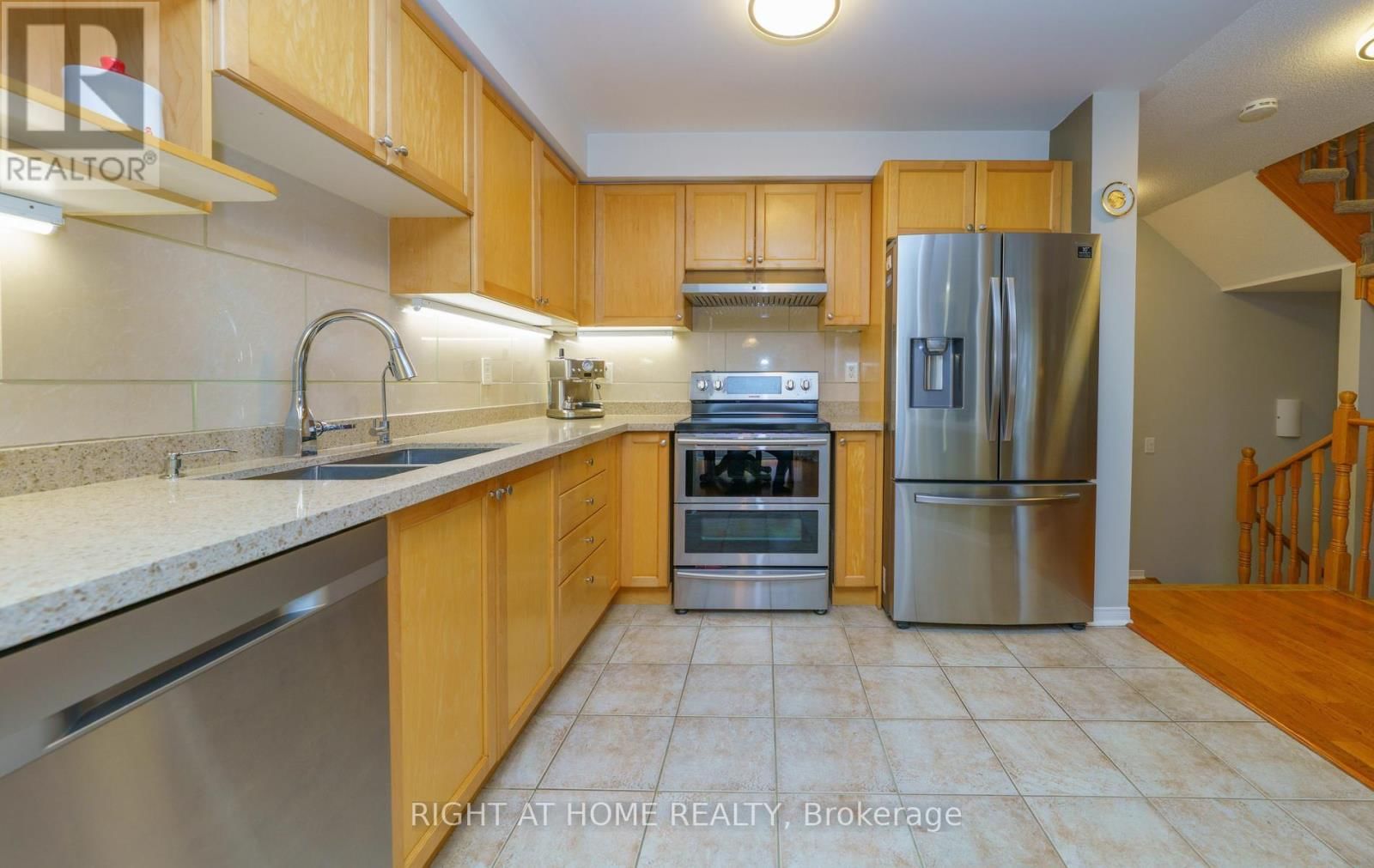 21 MARSHVIEW AVENUE Image 11