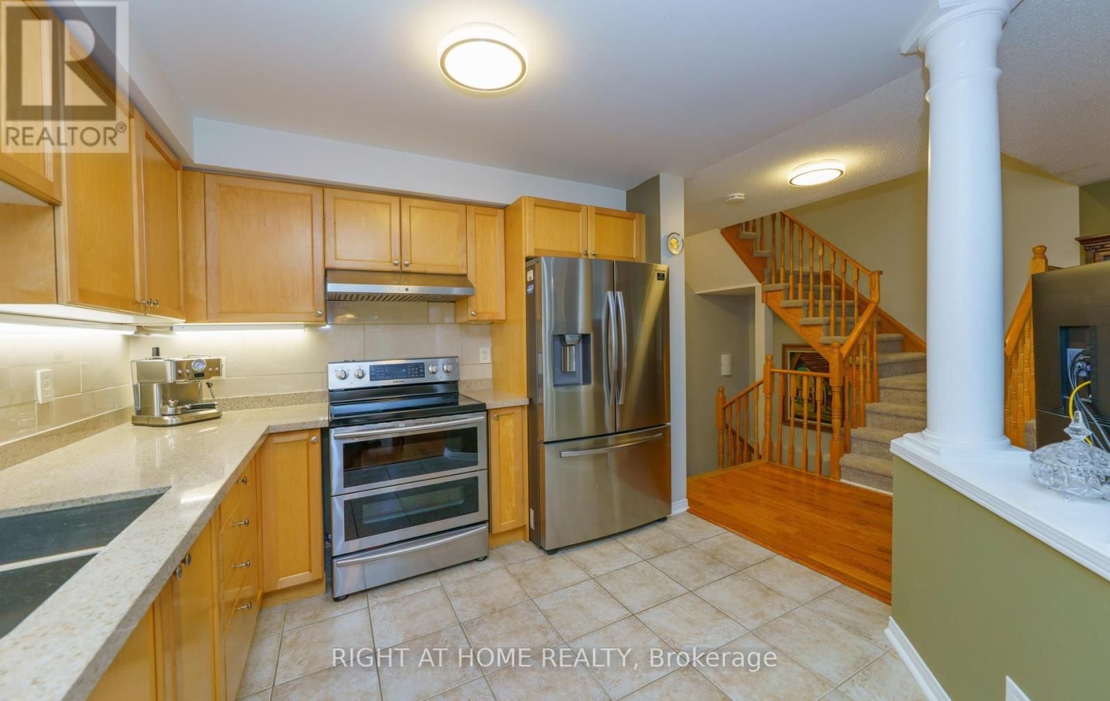 21 MARSHVIEW AVENUE Image 12