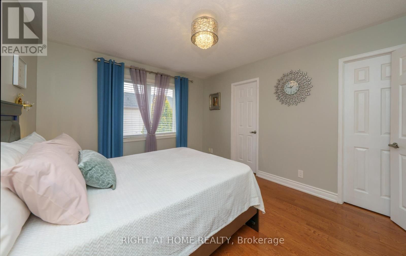 21 MARSHVIEW AVENUE Image 15