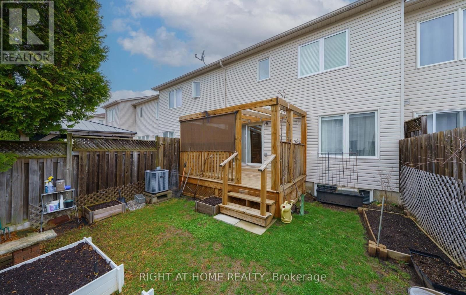 21 MARSHVIEW AVENUE Image 22