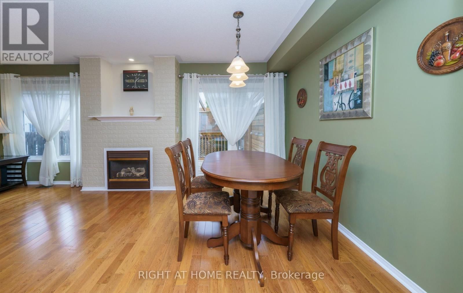 21 MARSHVIEW AVENUE Image 9