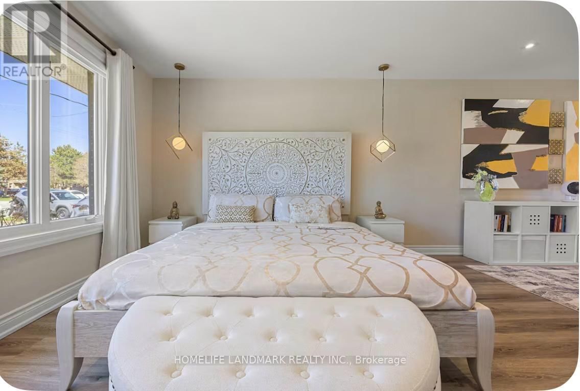 1739 MOUNT ALBERT ROAD Image 10