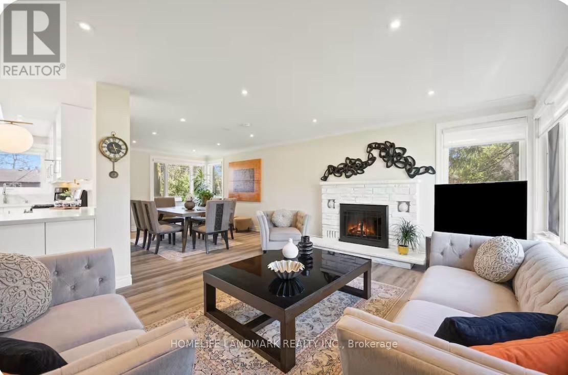 1739 MOUNT ALBERT ROAD Image 21