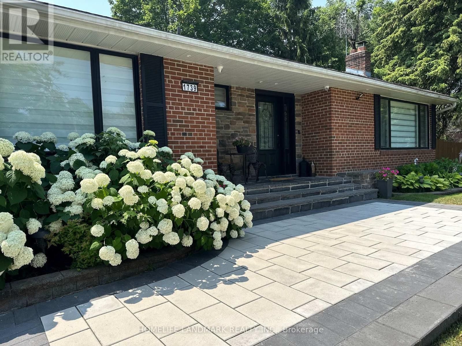 1739 MOUNT ALBERT ROAD Image 40