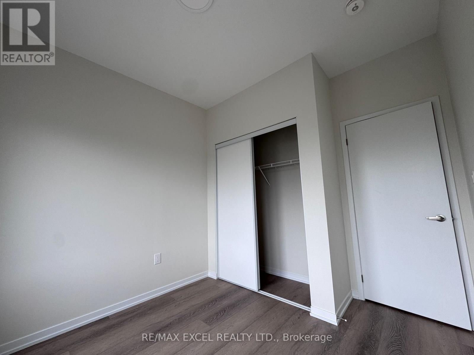 74 MATAWIN LANE Image 10