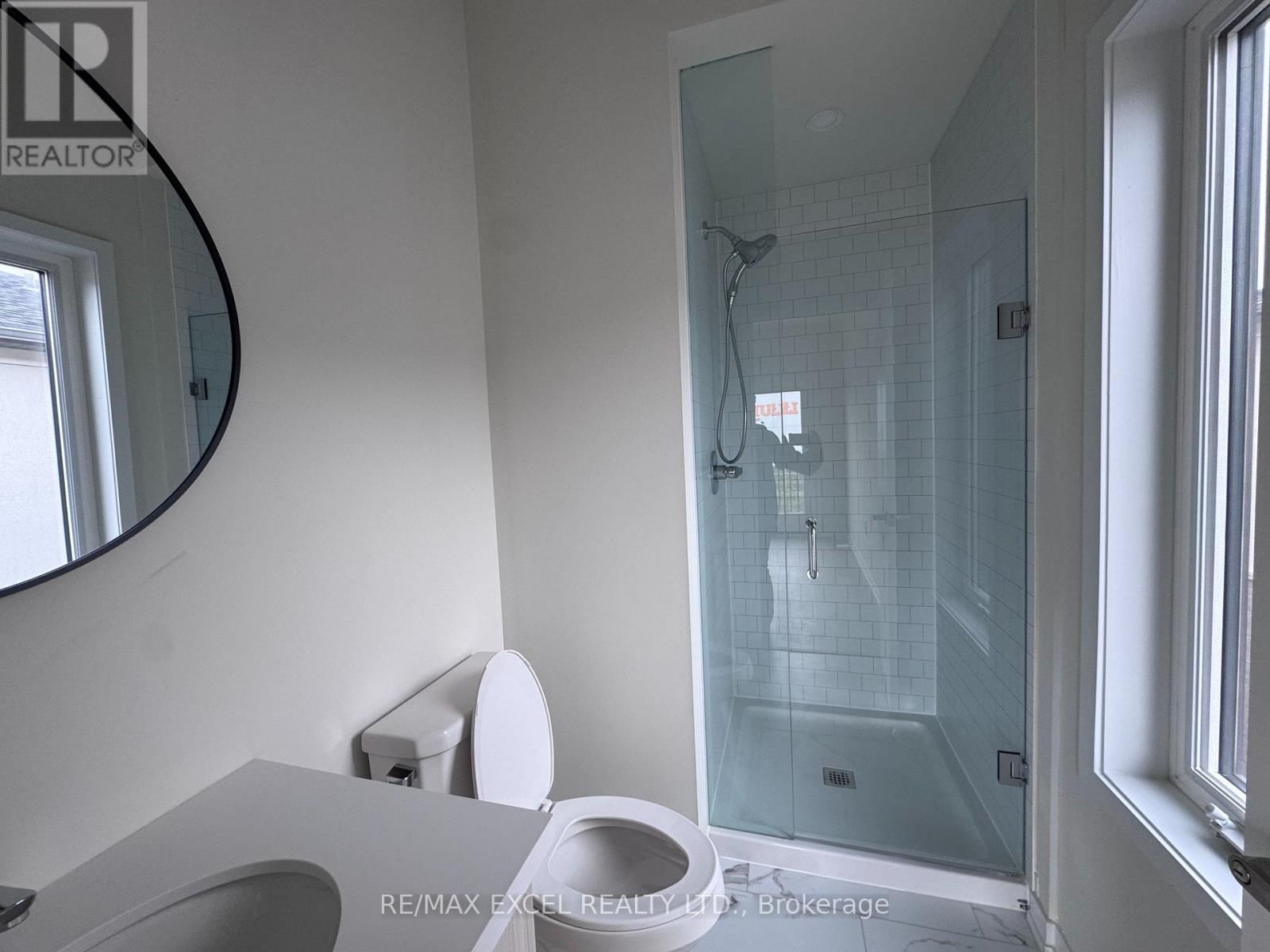 74 MATAWIN LANE Image 9