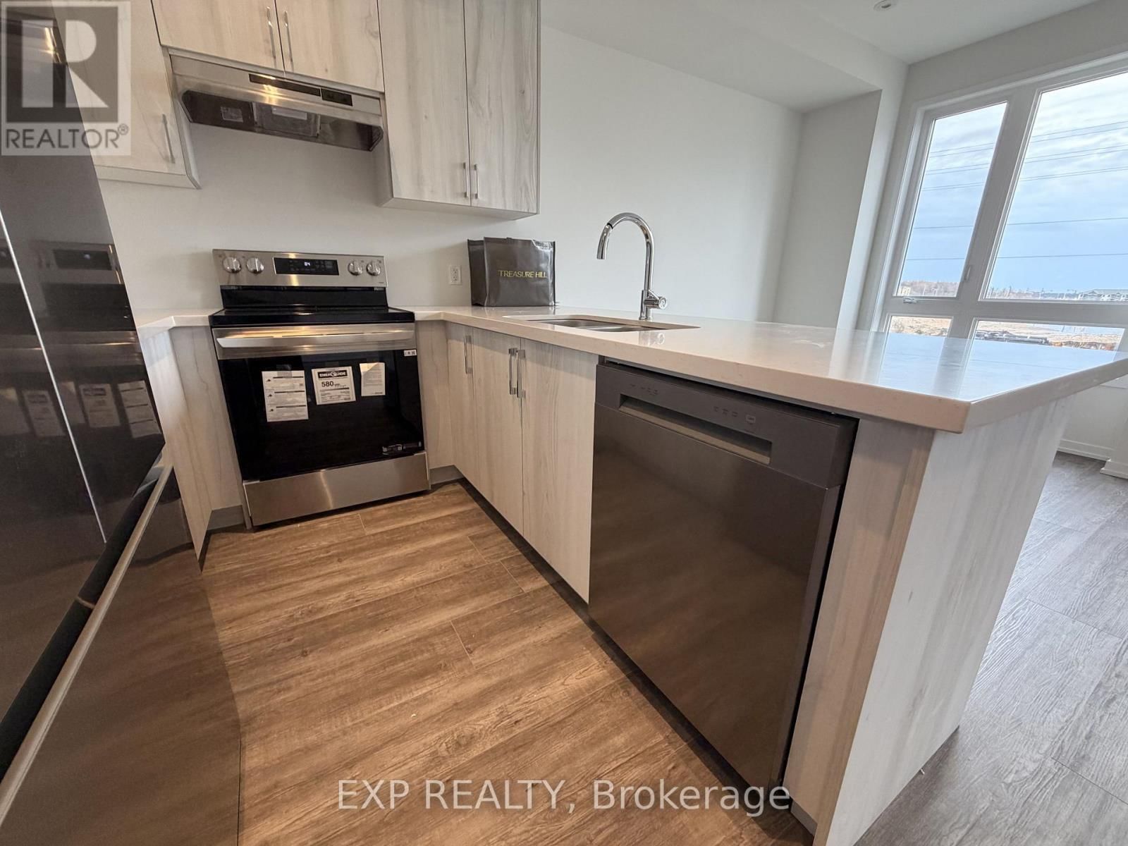 1424 19TH AVENUE Image 4