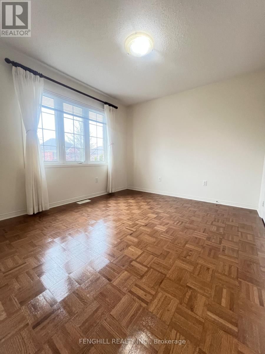 17 MOSSGROVE STREET Image 23