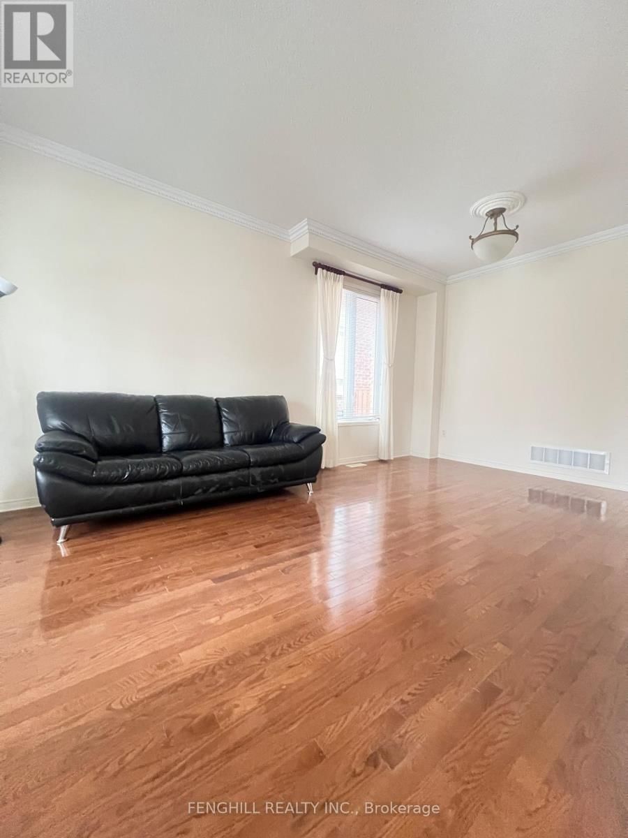 17 MOSSGROVE STREET Image 29