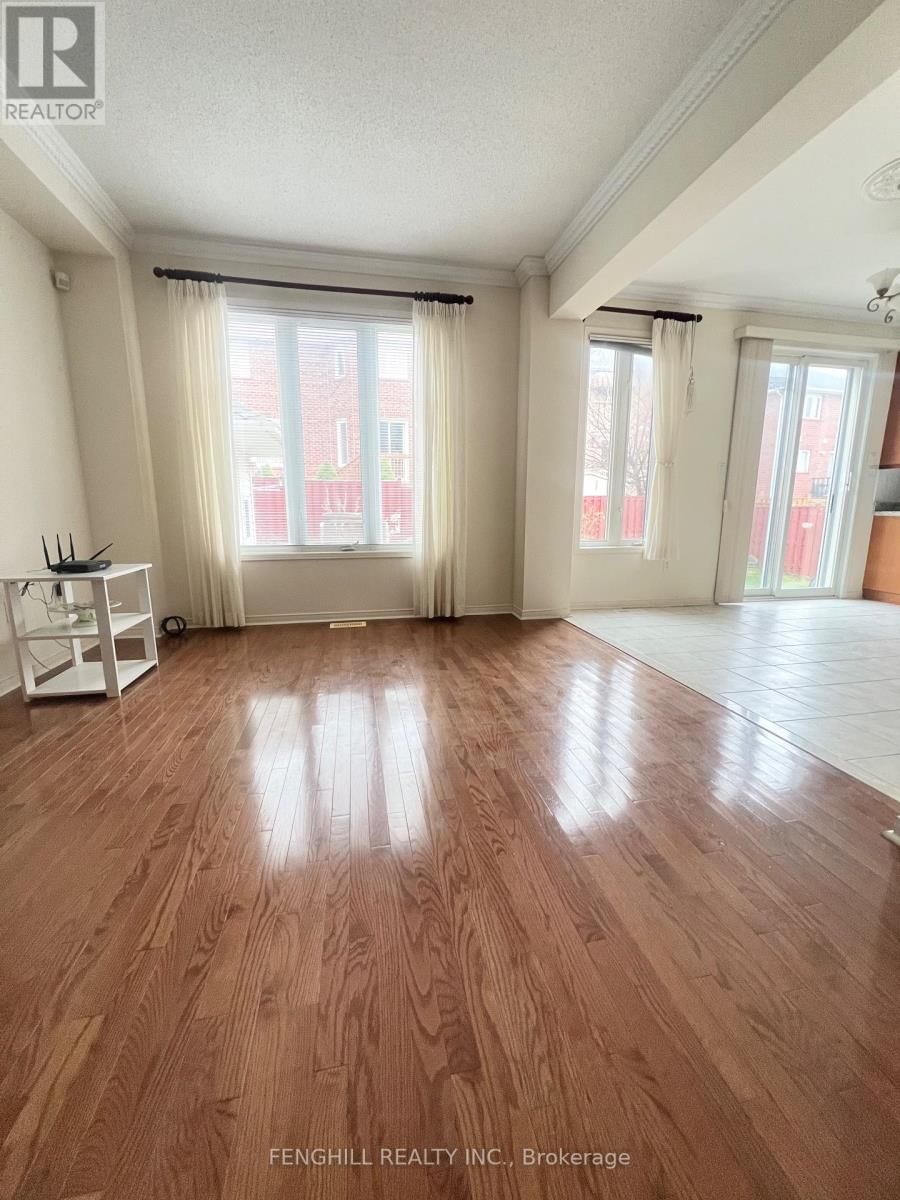 17 MOSSGROVE STREET Image 35