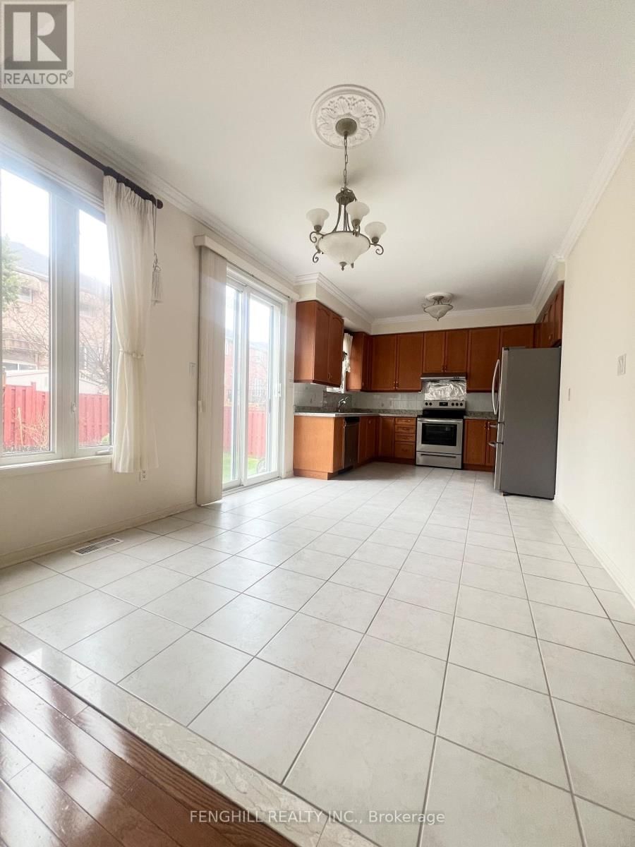 17 MOSSGROVE STREET Image 36