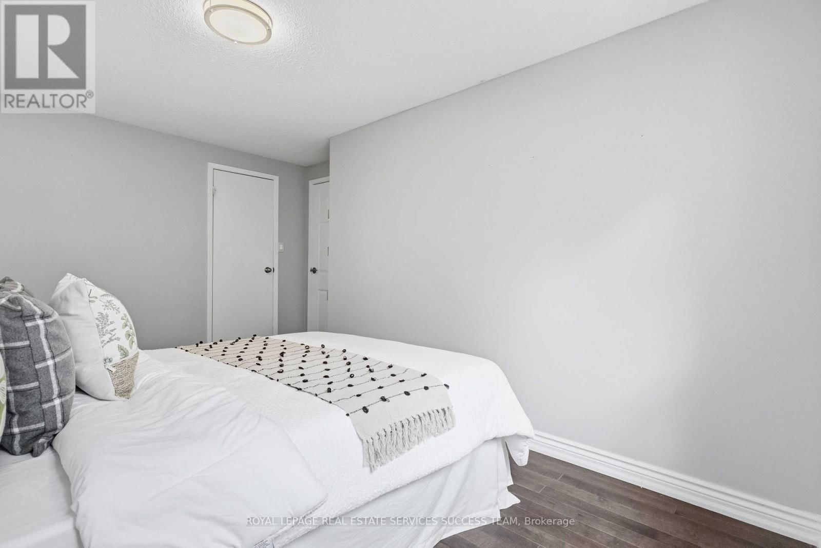 31 THATCHER'S MILL WAY Image 21