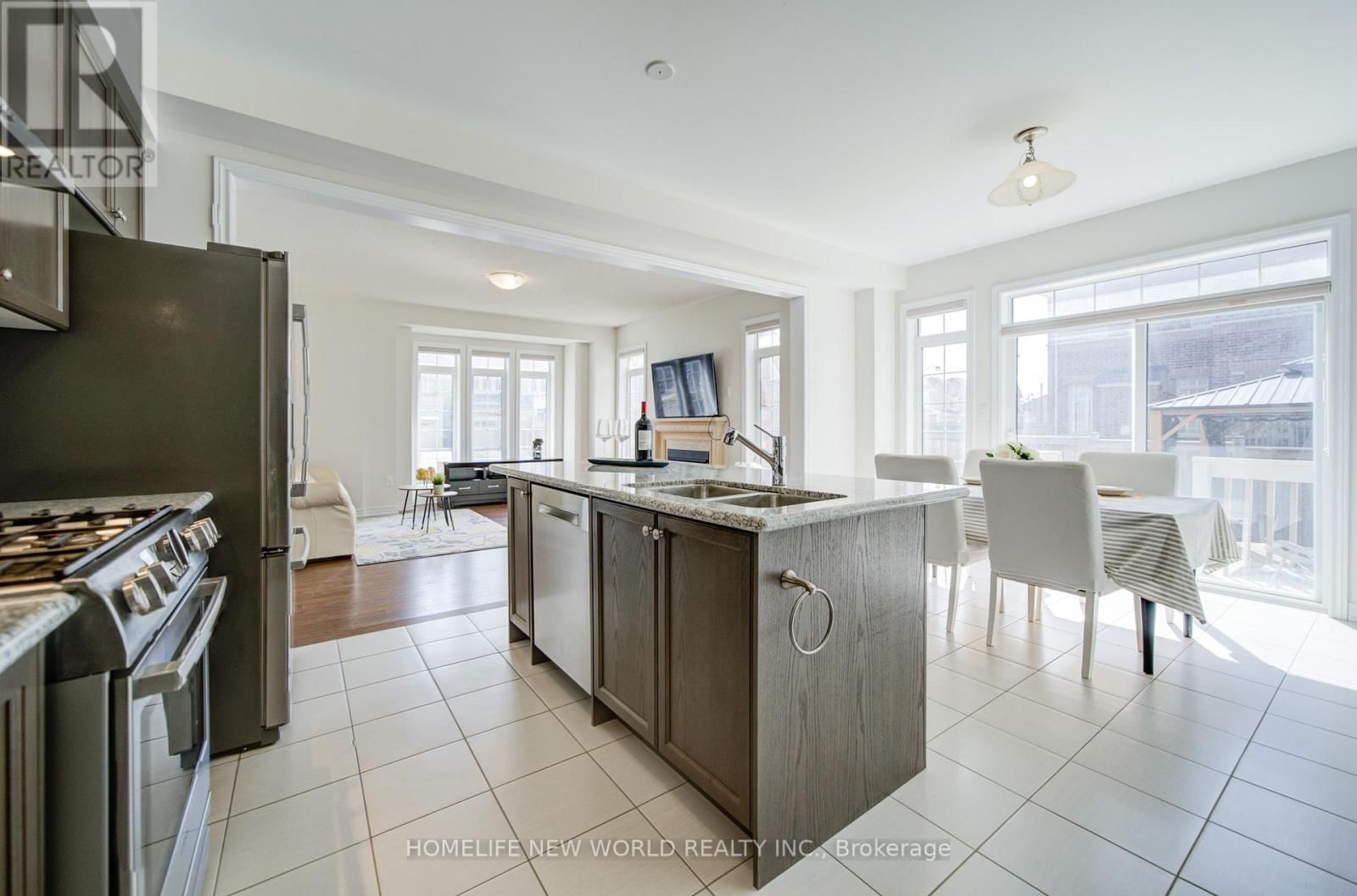 1 STILTON AVENUE Image 13