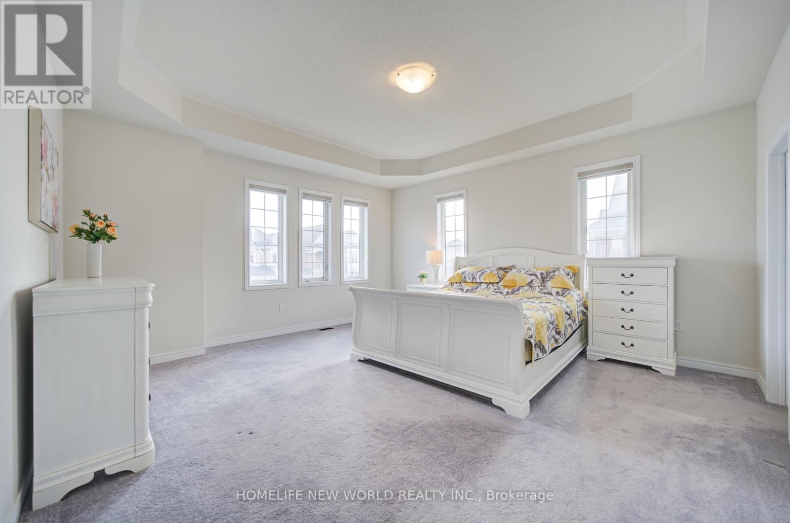 1 STILTON AVENUE Image 18