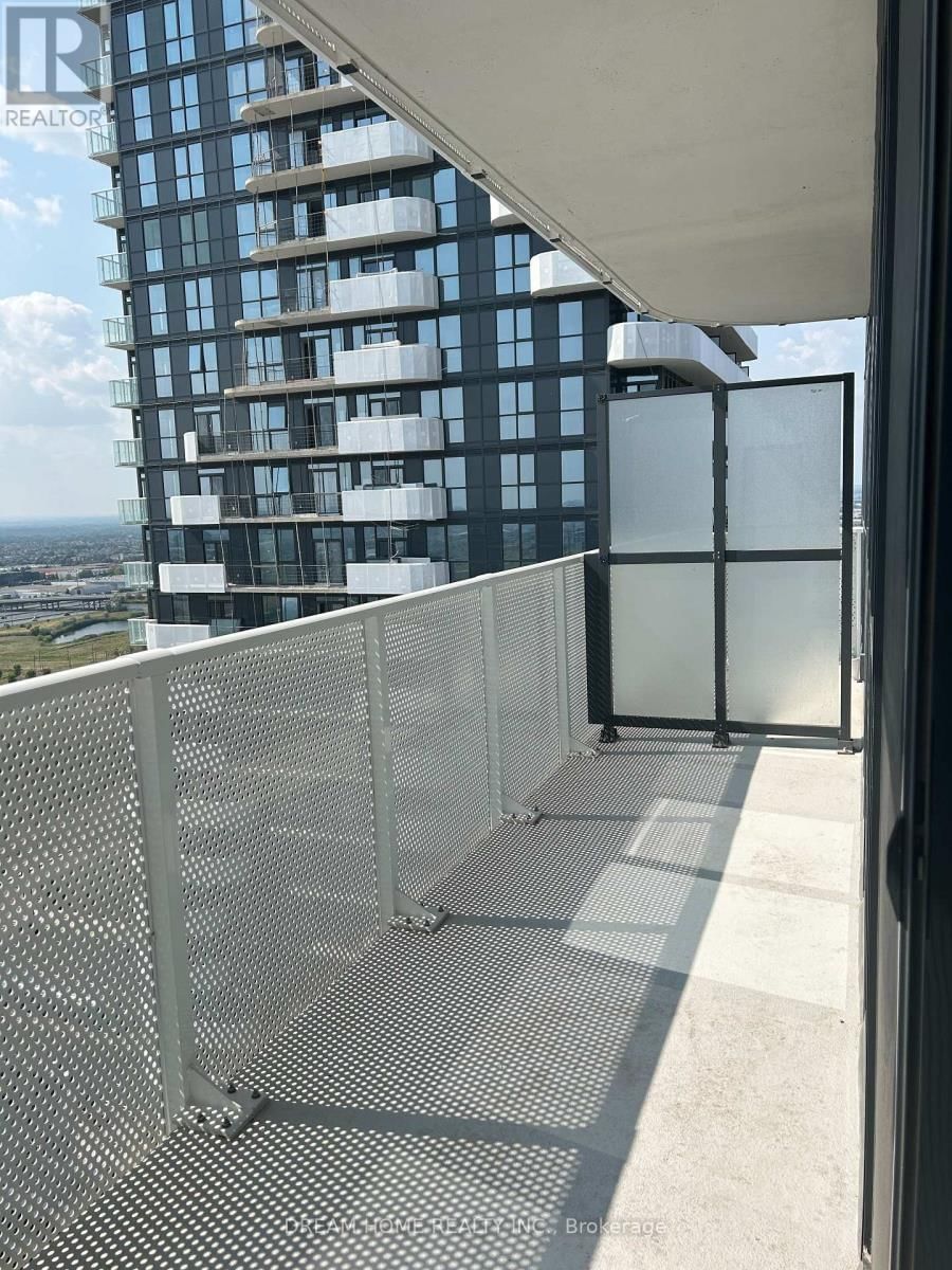 2902 - 28 INTERCHANGE STREET Image 10