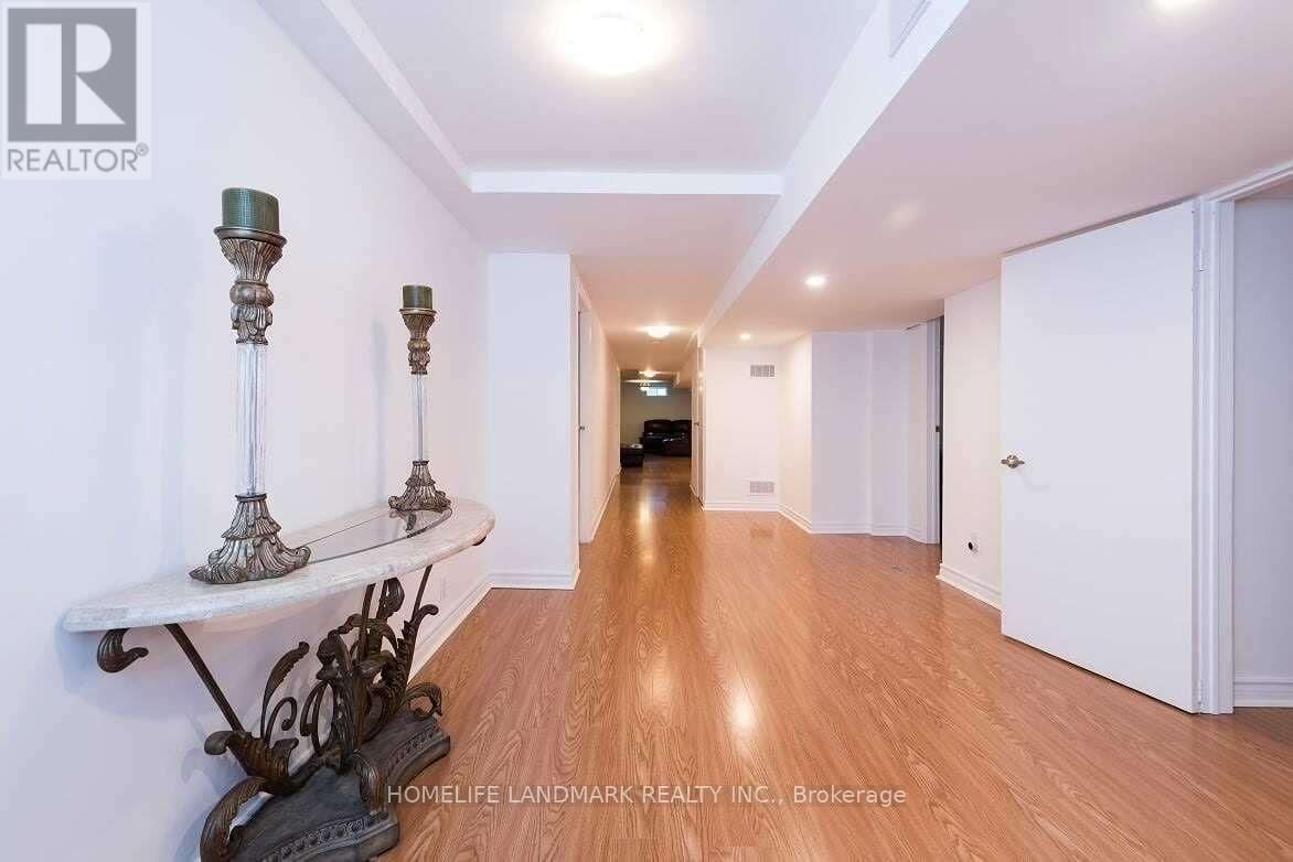 32 ELMVALE BOULEVARD Image 20