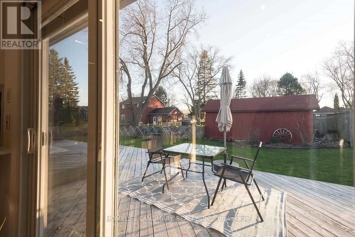 32 ELMVALE BOULEVARD Image 4