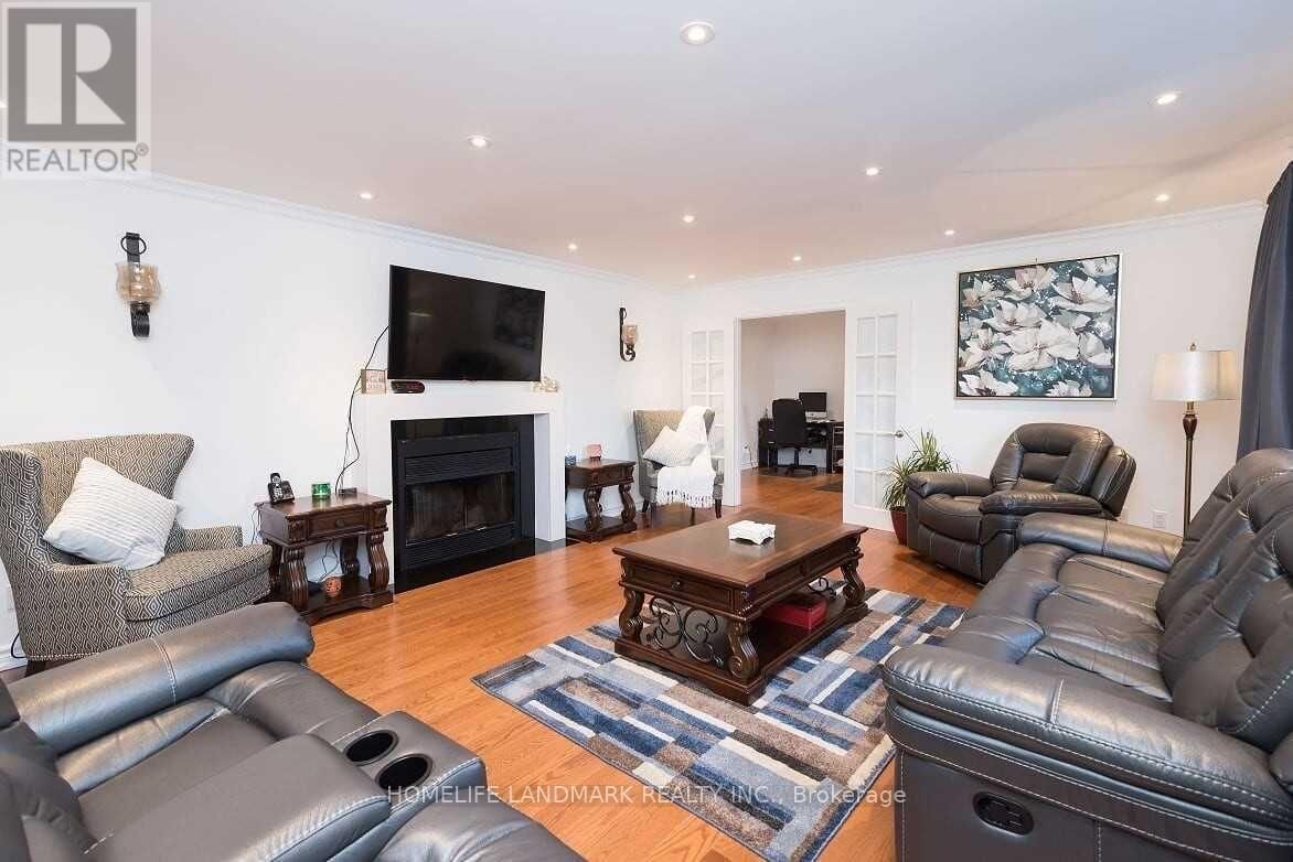 32 ELMVALE BOULEVARD Image 6