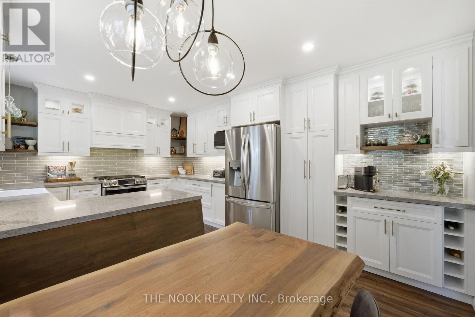 77 COOK DRIVE Image 10