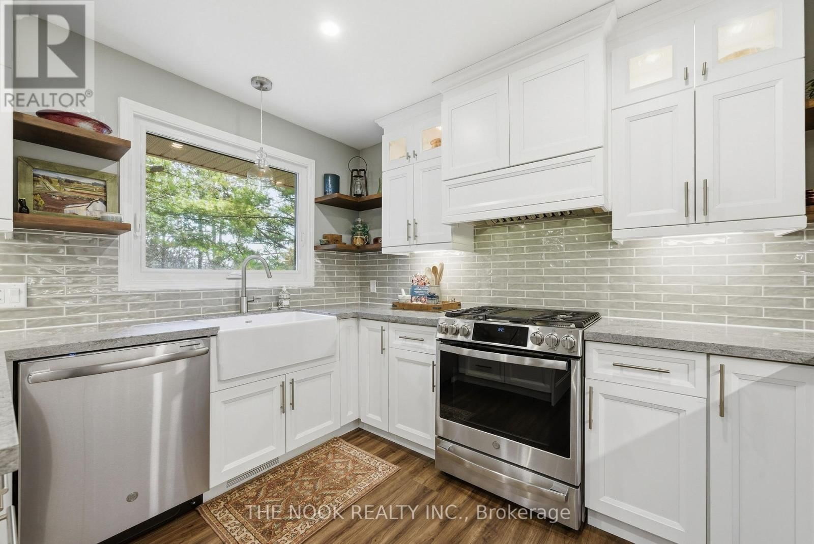 77 COOK DRIVE Image 11