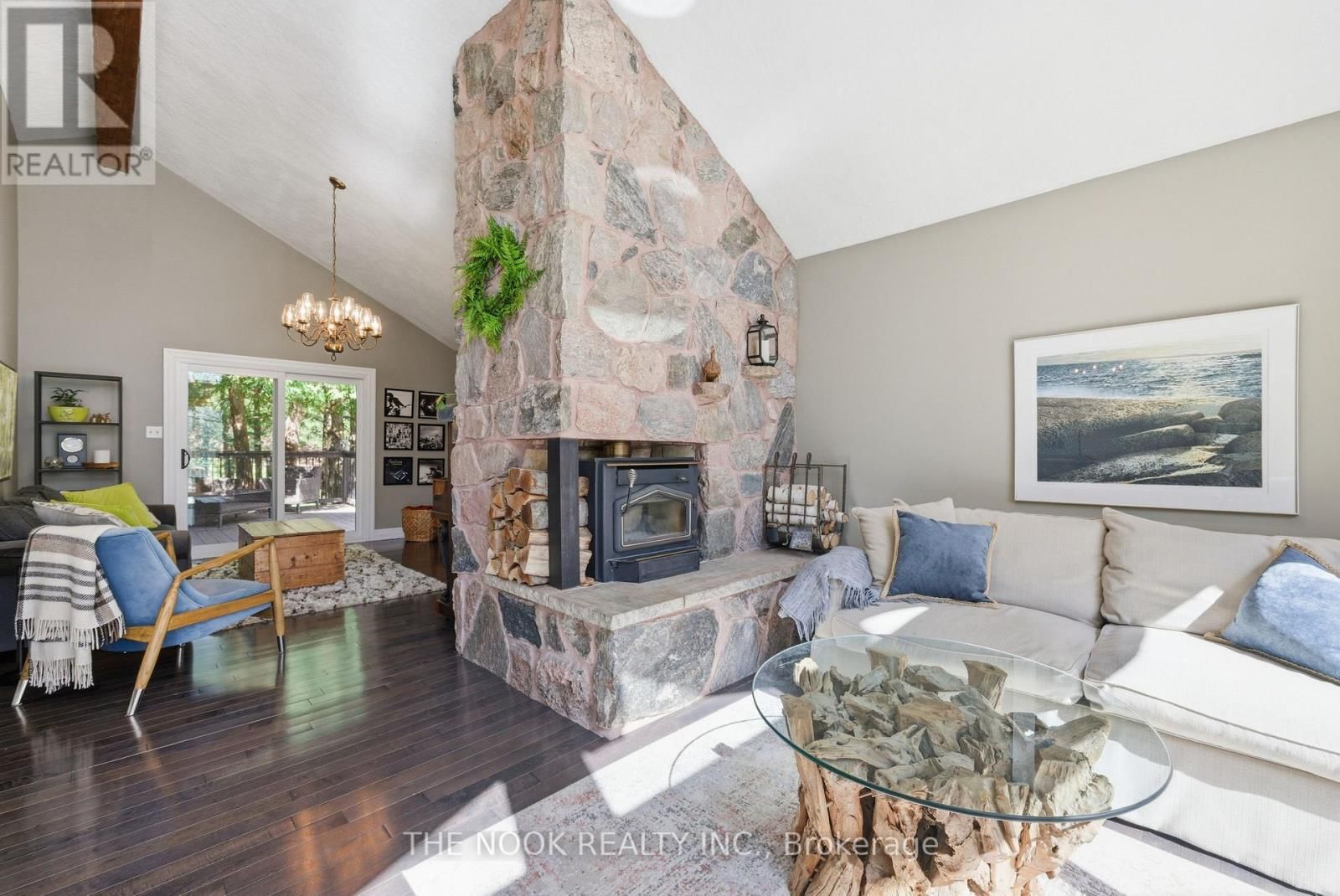 77 COOK DRIVE Image 21