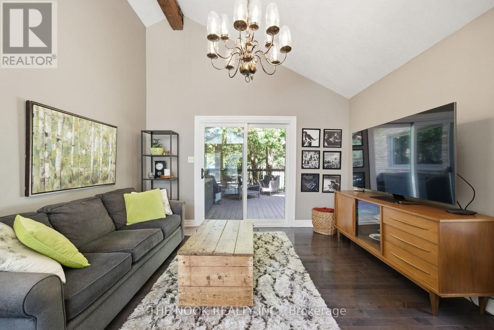 77 COOK DRIVE Image 22