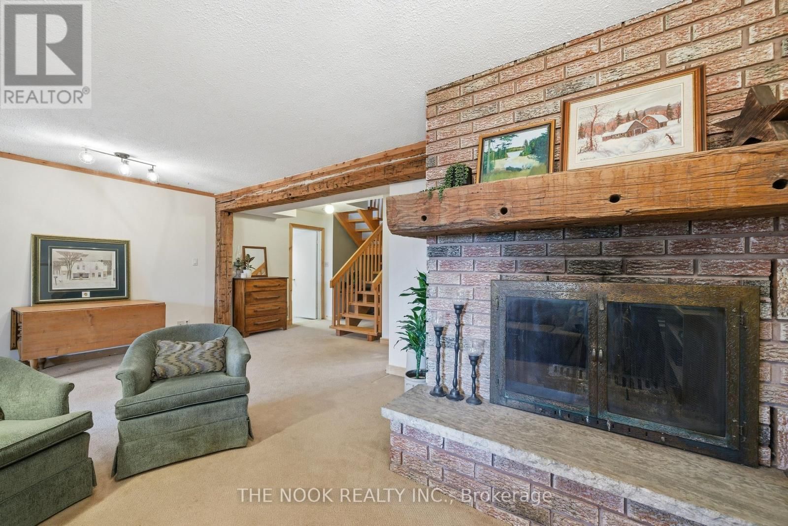 77 COOK DRIVE Image 34