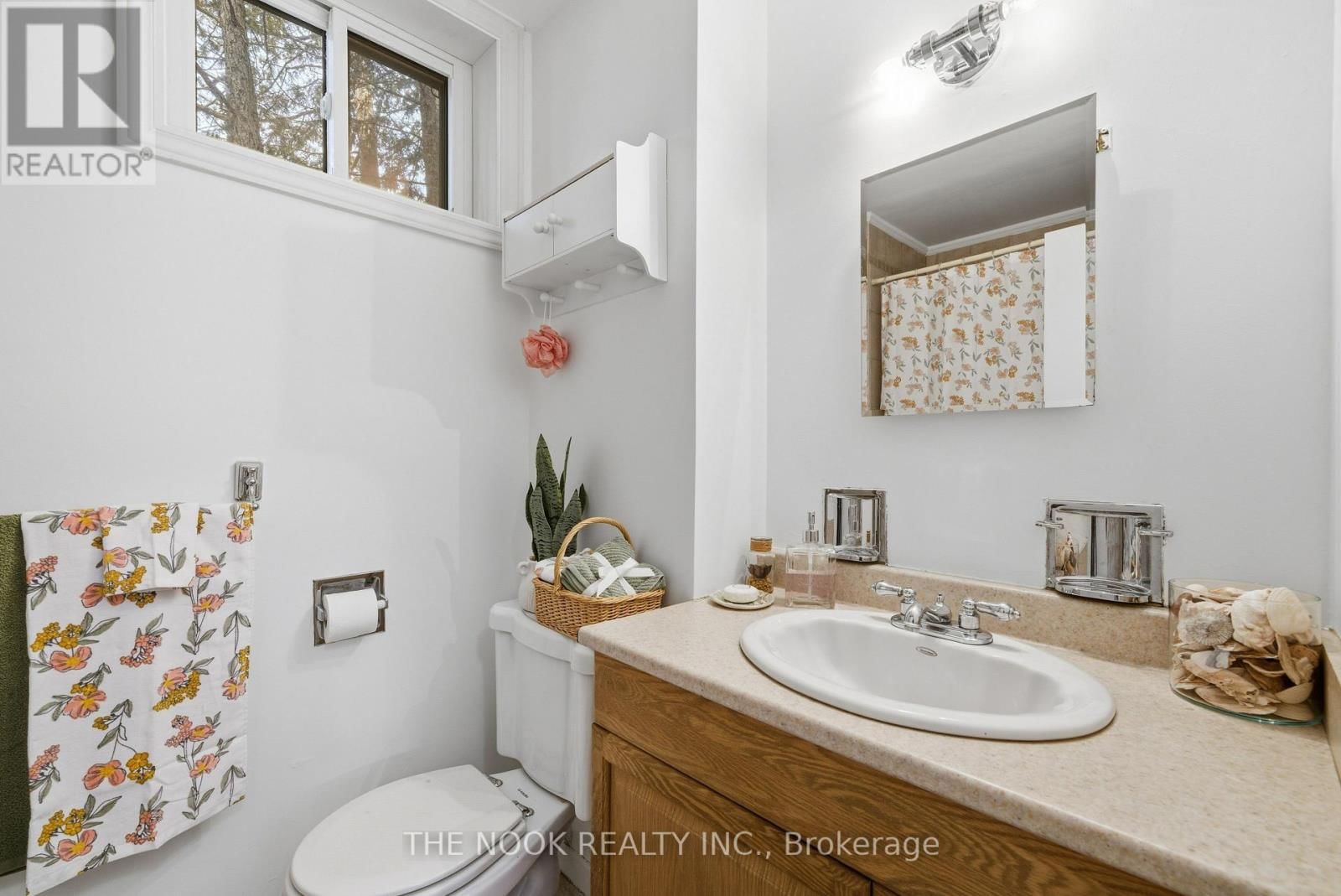 77 COOK DRIVE Image 40