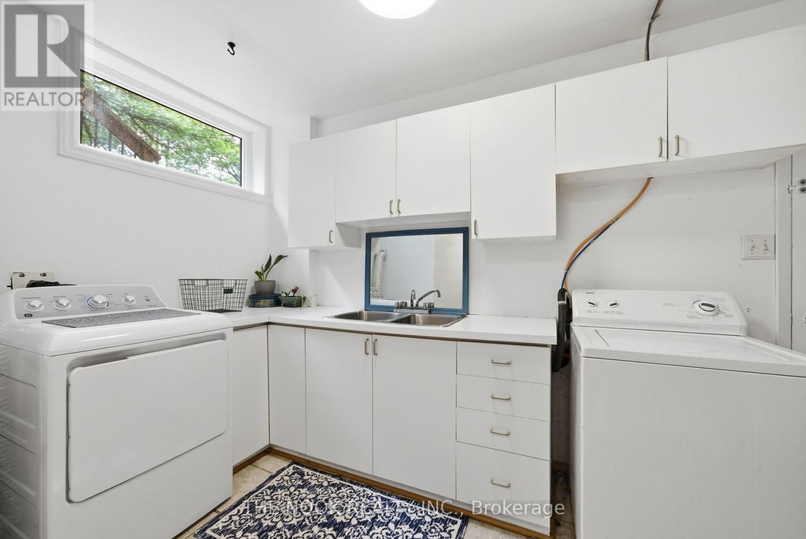 77 COOK DRIVE Image 41