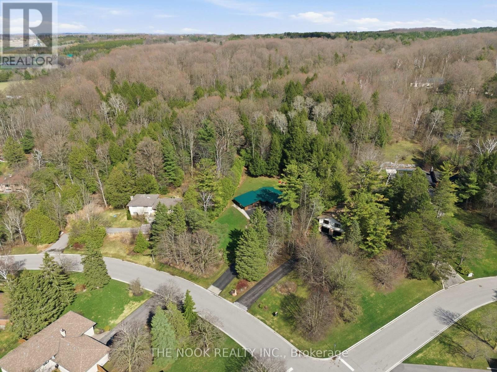 77 COOK DRIVE Image 42