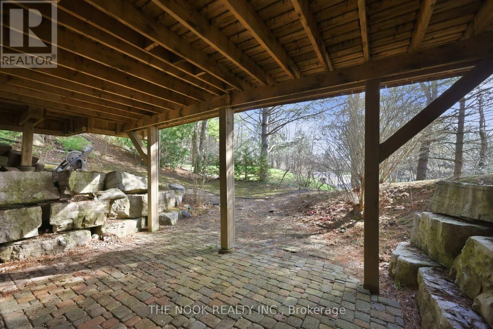 77 COOK DRIVE Image 48