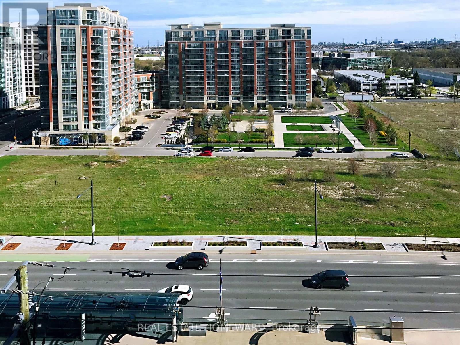 1259 - 23 COX BOULEVARD Image 13