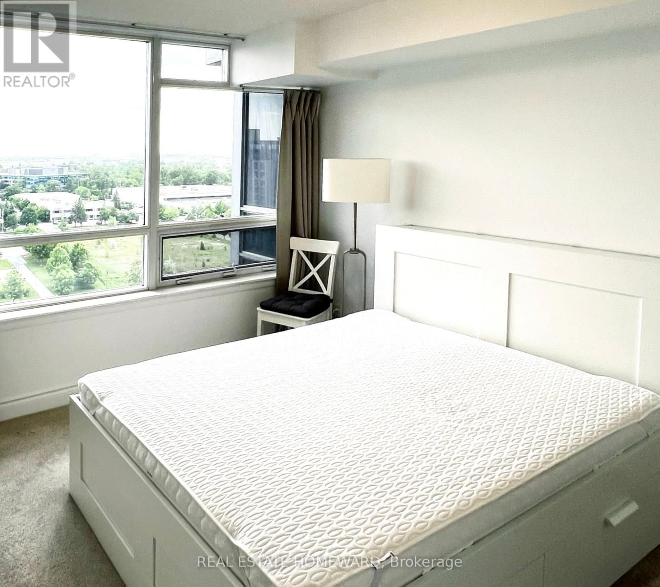 1259 - 23 COX BOULEVARD Image 7