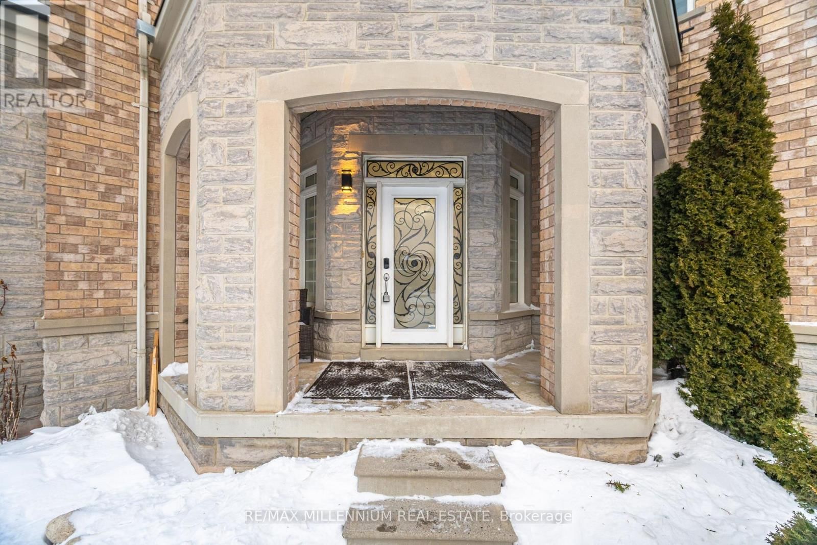 132 BLUE DASHER BOULEVARD Image 10