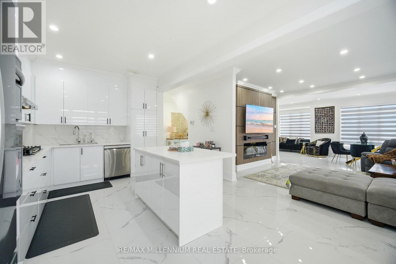 132 BLUE DASHER BOULEVARD Image 21