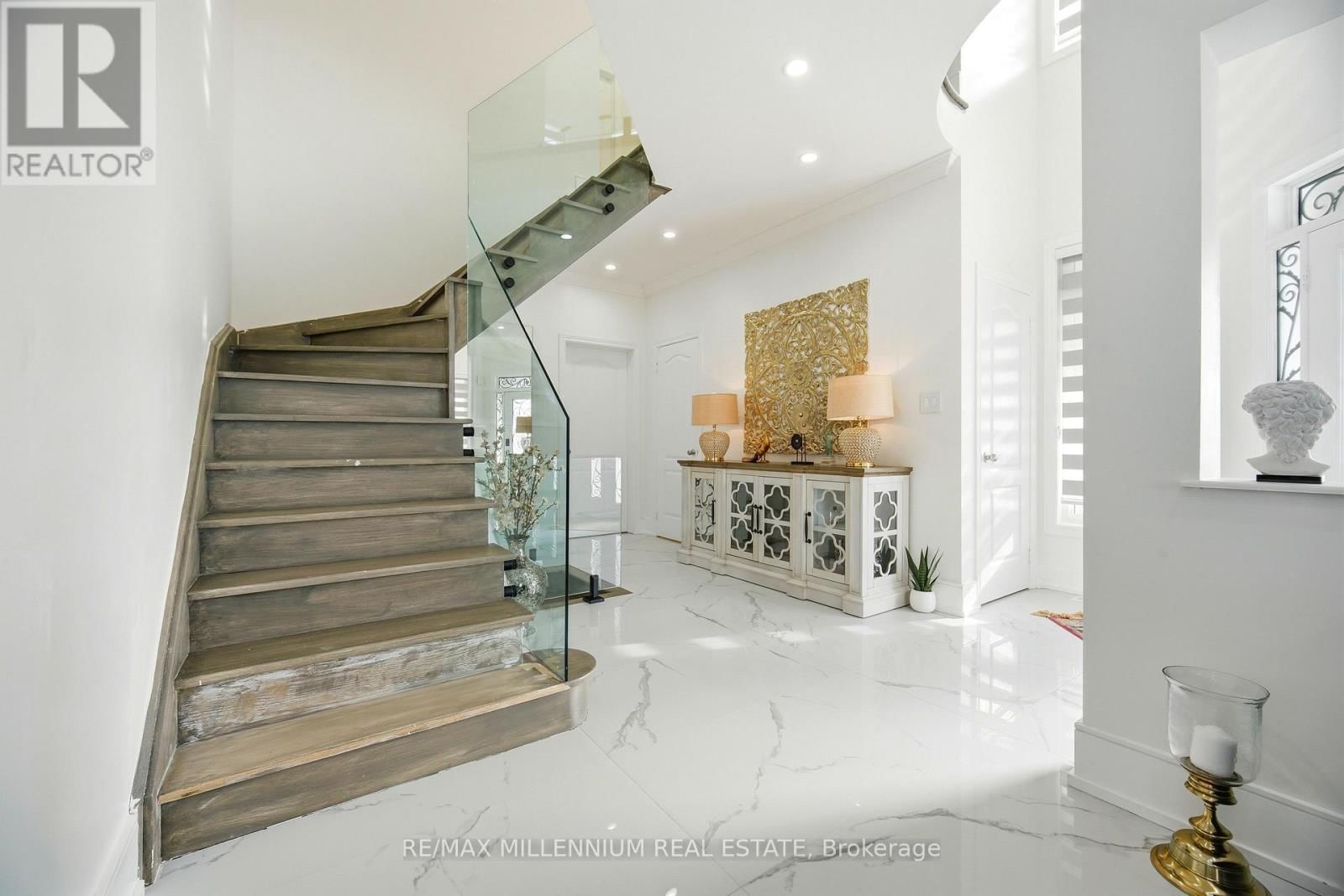 132 BLUE DASHER BOULEVARD Image 24