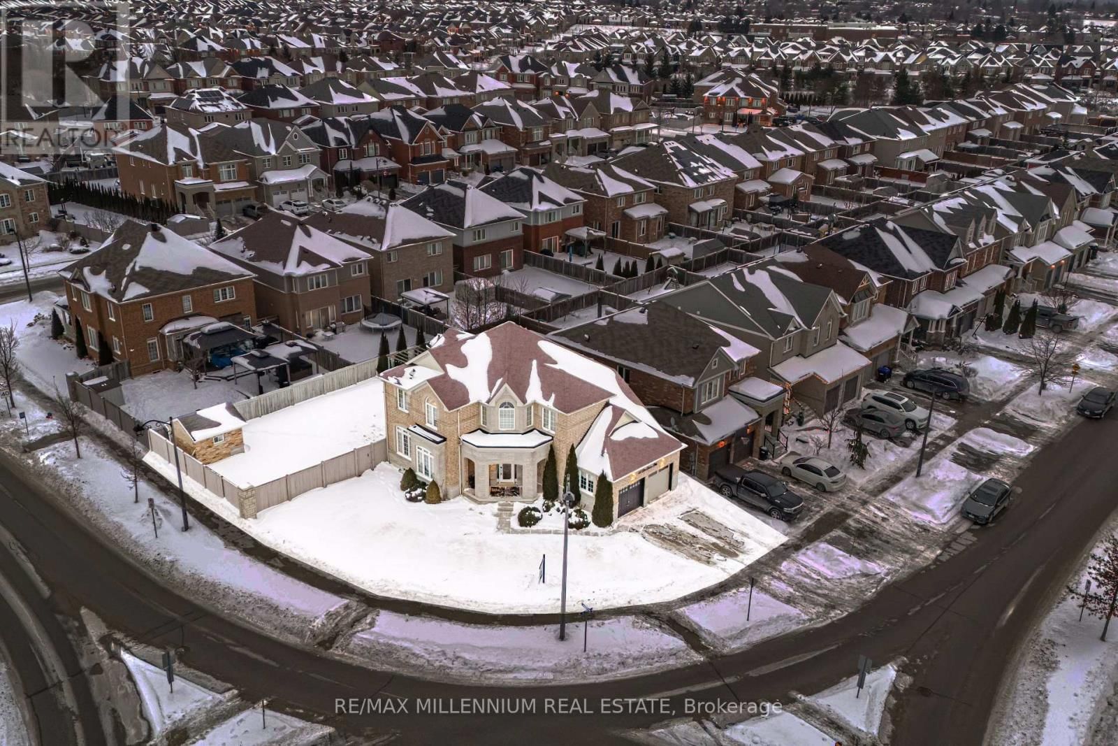 132 BLUE DASHER BOULEVARD Image 3