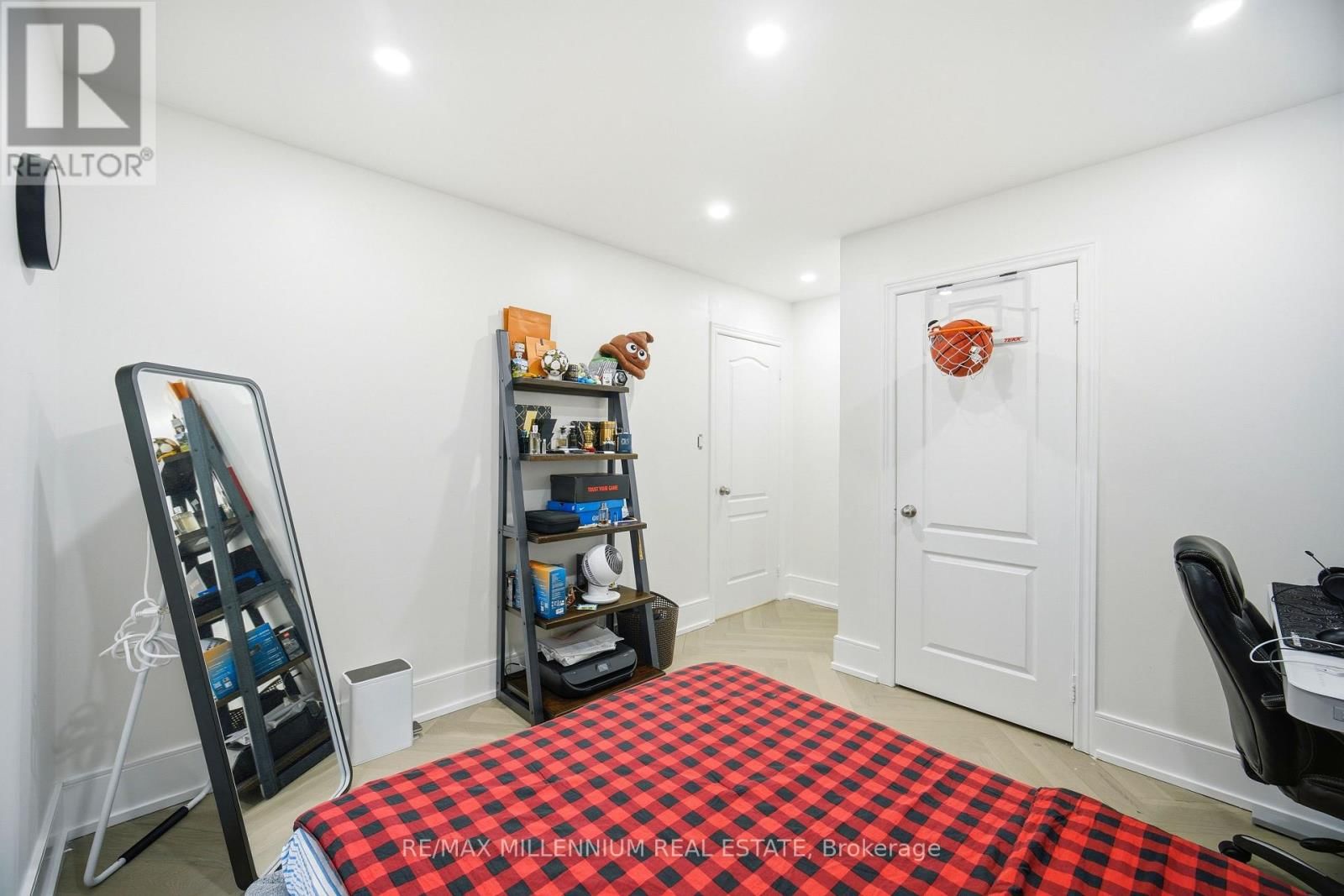 132 BLUE DASHER BOULEVARD Image 35