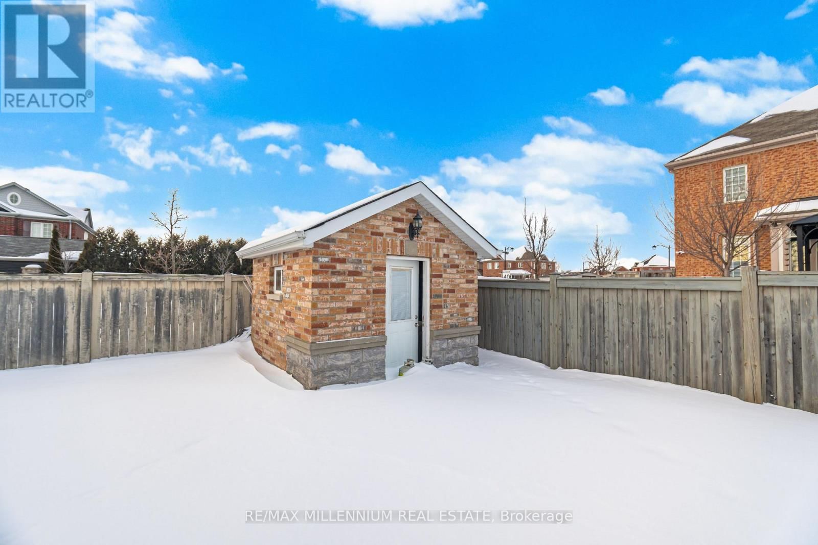 132 BLUE DASHER BOULEVARD Image 40